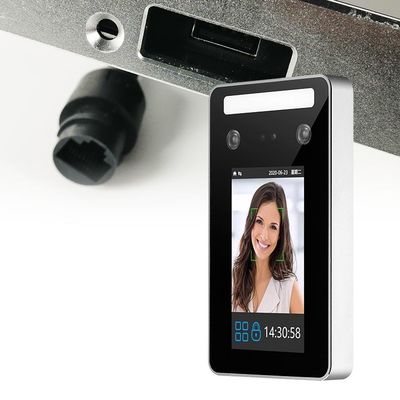 Openlucht Zichtbare Lichte het Toegangsbeheerlezer van Live Face Recognition Attendance Machine
